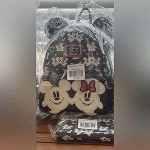 Loungefly Disney Mickey & Minnie Mouse Ghost Backpack & Wallet Halloween